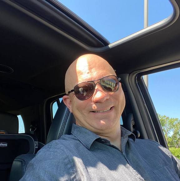 Meet your Posher, Scott - Picture 1 of 1